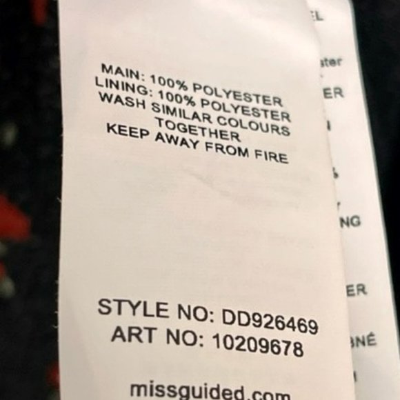 Missguided Dotted Floral Mini Tea Dress - Black/Red - 8 - Picture 12 of 12